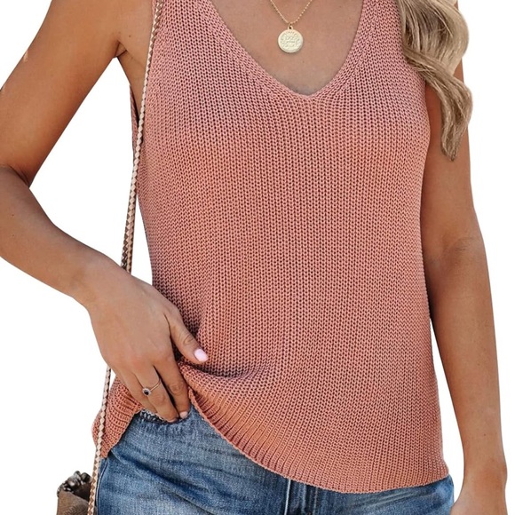 EUC blush sweater tank - Picture 2 of 6